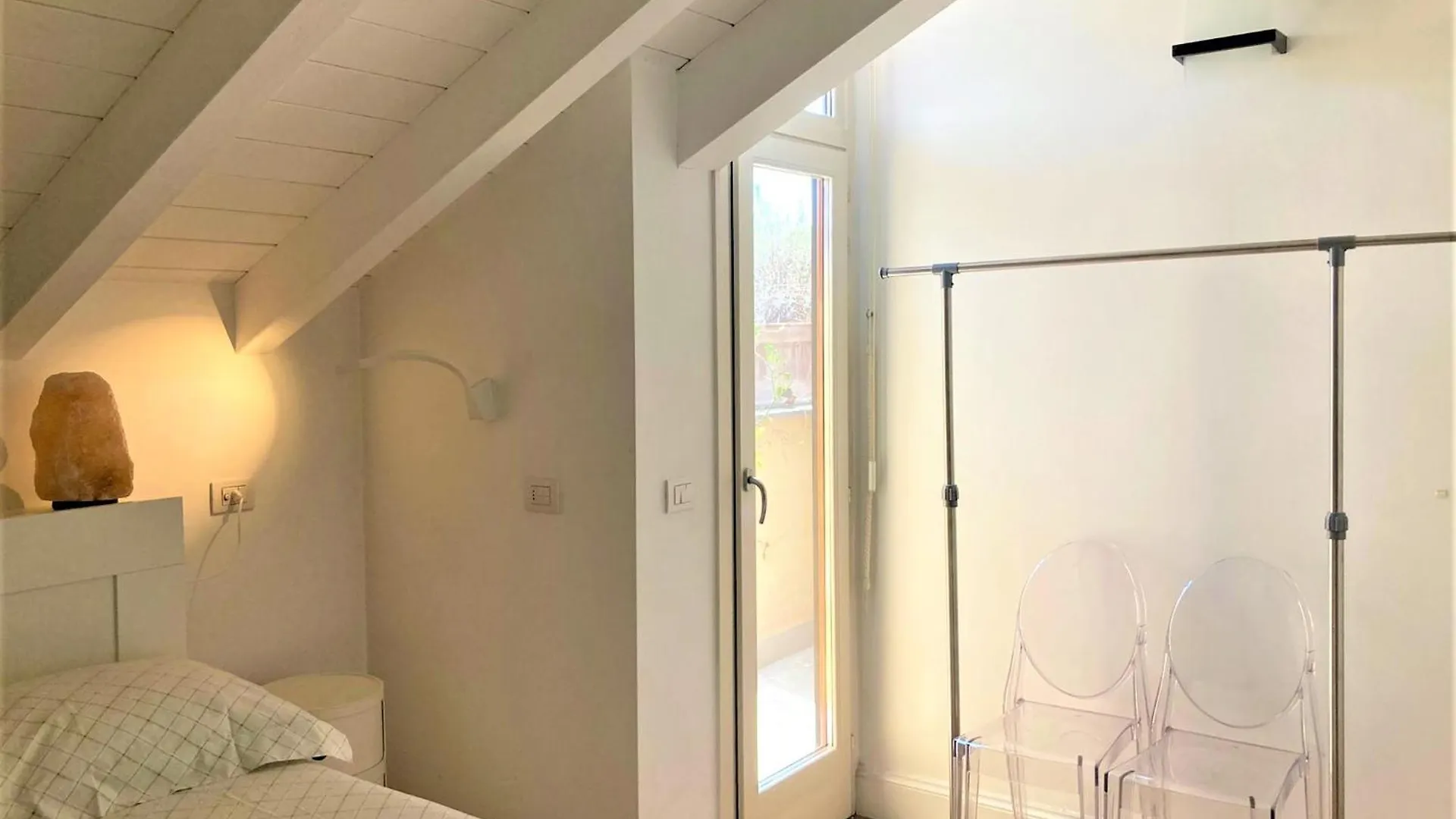 Apartment Luminoso Appartamentino Milan